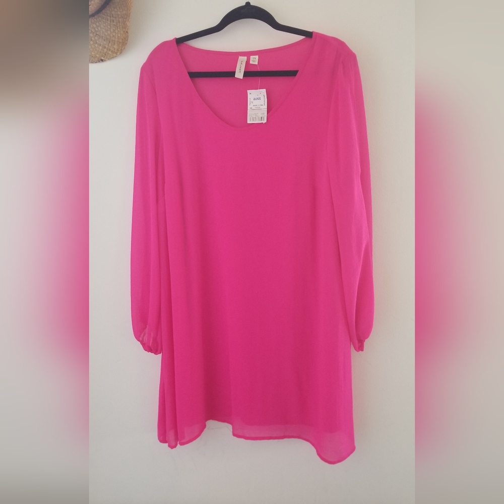Tacera Fuchsia Top NWT